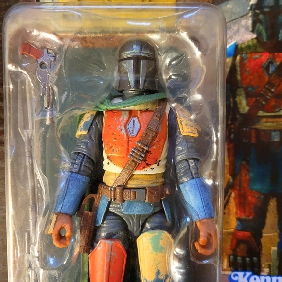 🎇STAR WARS The Black Series Credit Collection The Mandalorian Toy 6-Inch [NIB] - Picture 3 of 7